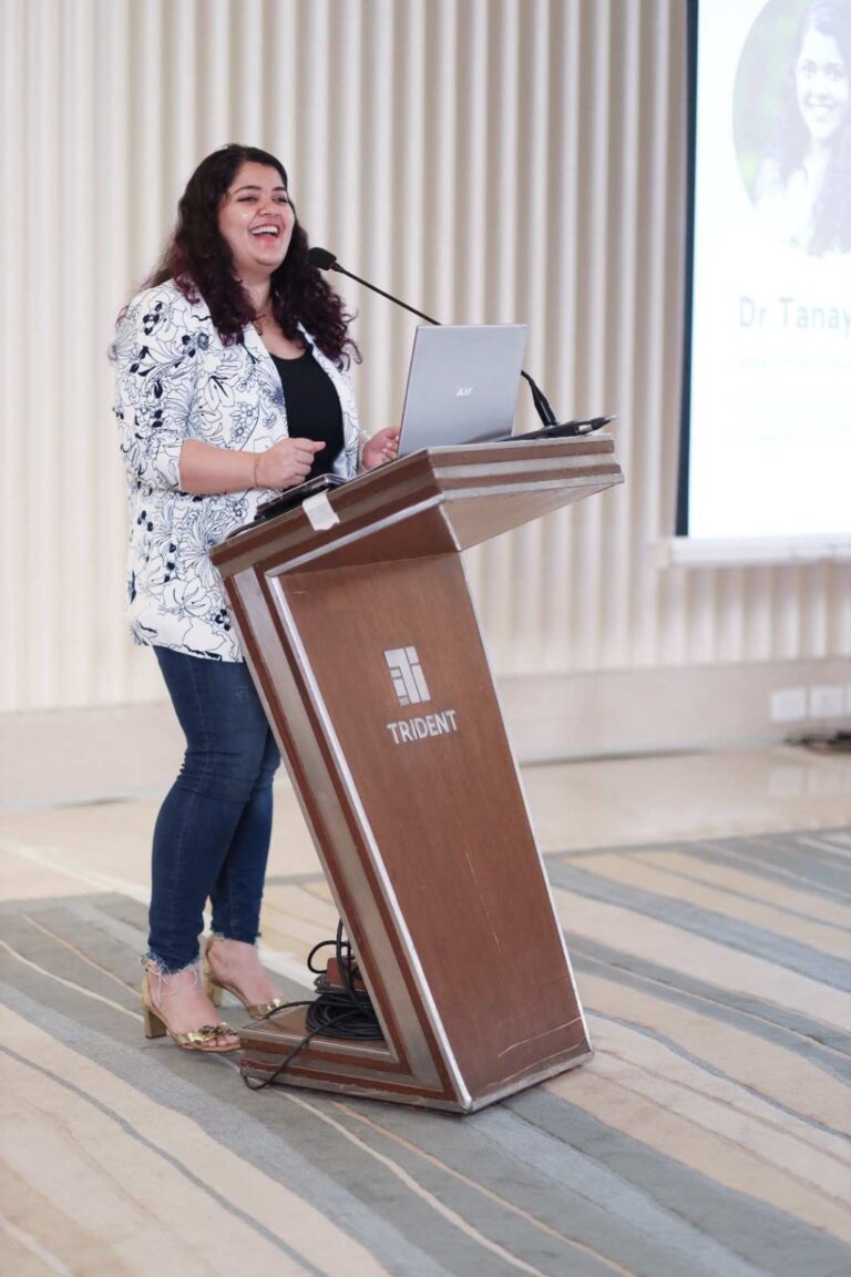 MedFluence: Doctors' Guide to Social Media Mastery